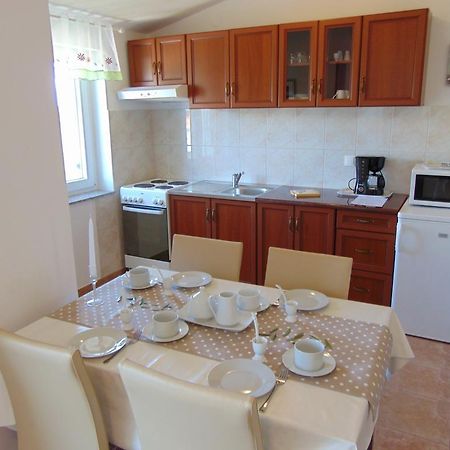 שילו Apartments Katarina מראה חיצוני תמונה