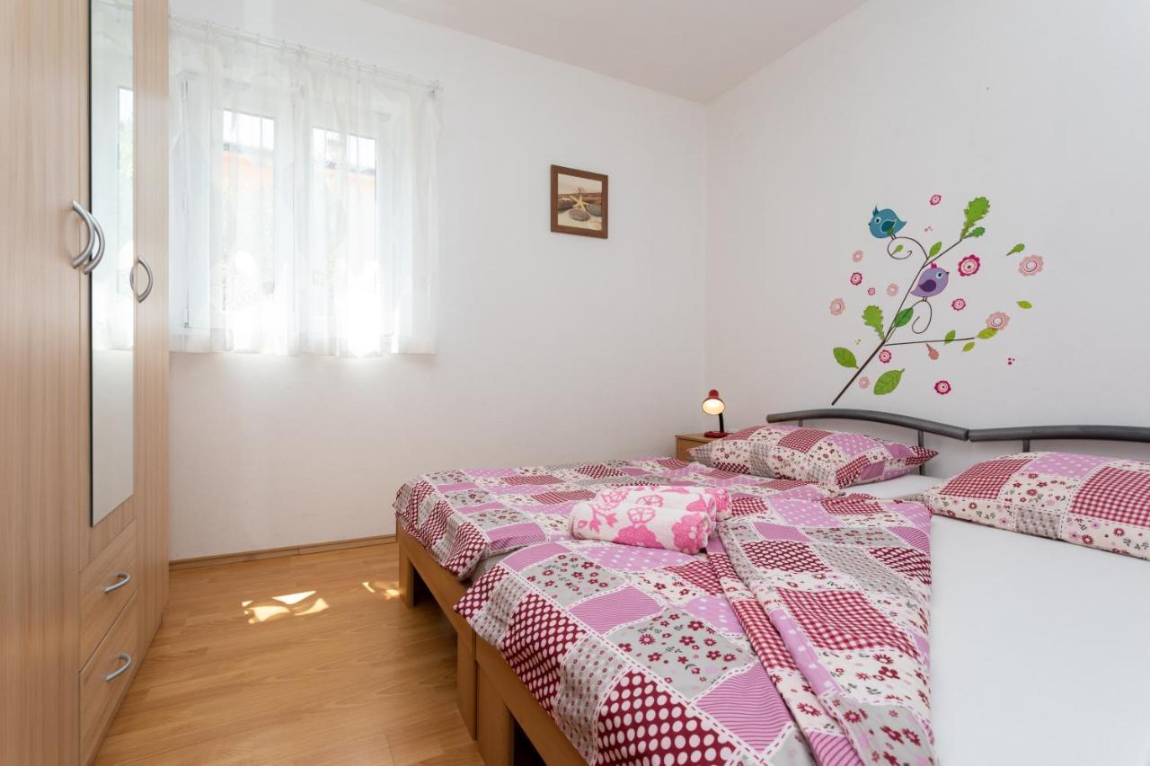 שילו Apartments Katarina מראה חיצוני תמונה