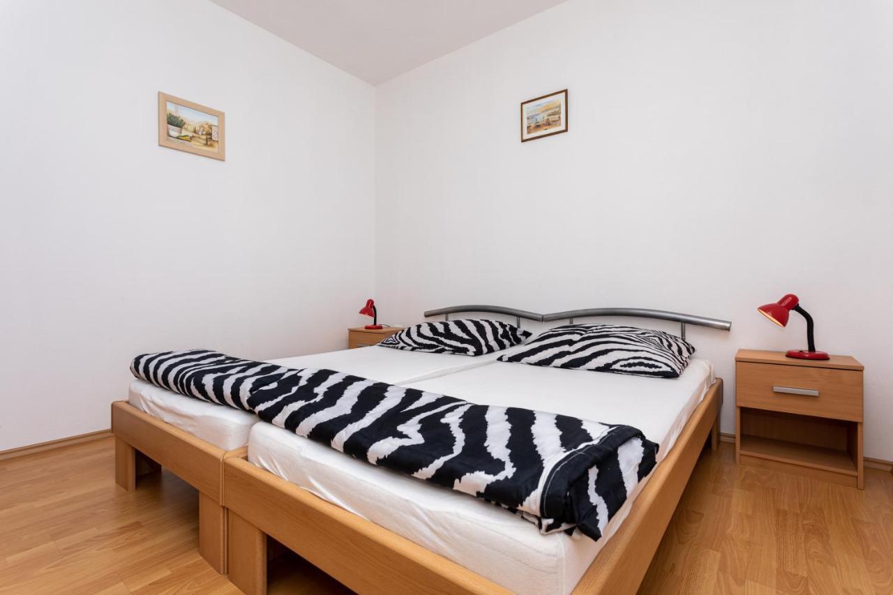 שילו Apartments Katarina מראה חיצוני תמונה