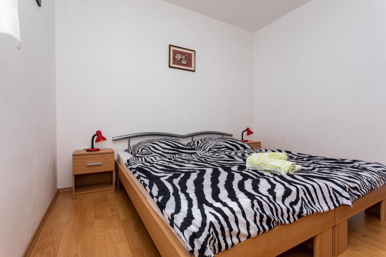 שילו Apartments Katarina מראה חיצוני תמונה