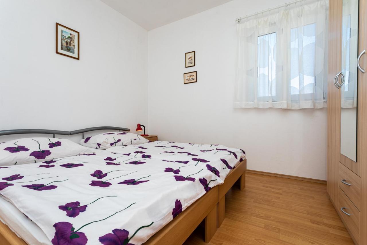 שילו Apartments Katarina מראה חיצוני תמונה