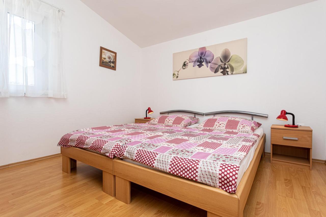 שילו Apartments Katarina מראה חיצוני תמונה