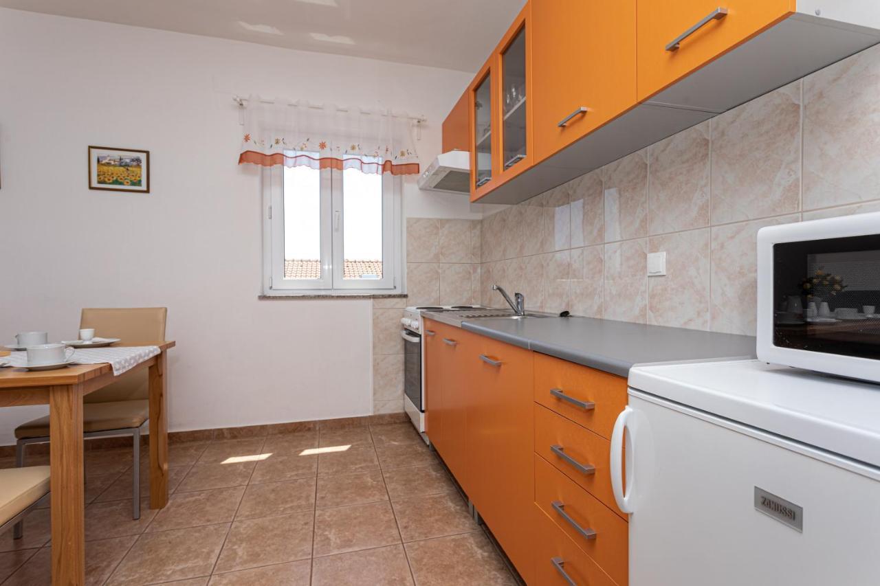 שילו Apartments Katarina מראה חיצוני תמונה